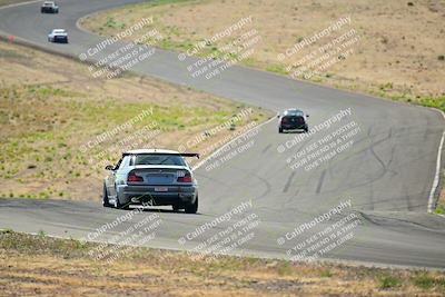 media/May-04-2025-Lucky Dog Racing (Sun) [[21629467aa]]/Turn 6 (910-930am)/